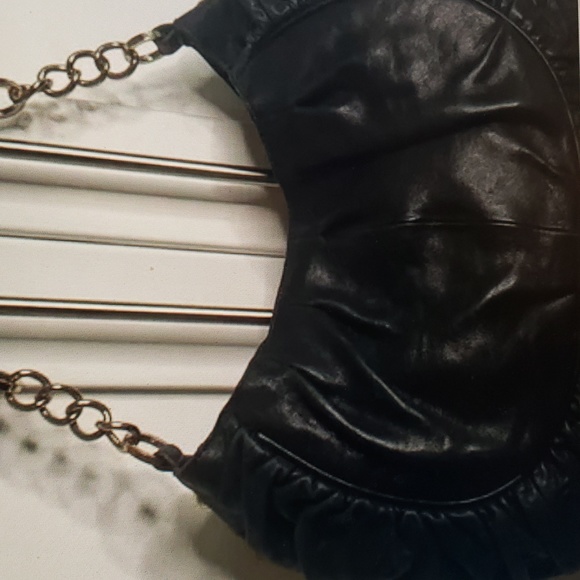 JUNIOR DRAKE 100% LEATHER SHOULDER BAG - Picture 5 of 10